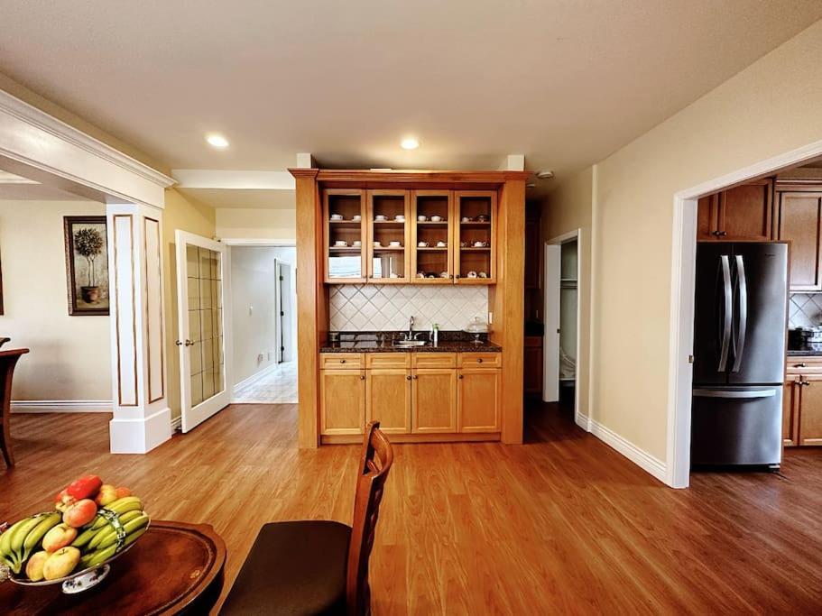 Super Cosy 8Bed & 6Bath In Vancouver Heart Near To Airport And Downtown Extérieur photo