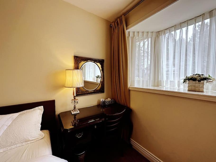 Super Cosy 8Bed & 6Bath In Vancouver Heart Near To Airport And Downtown Extérieur photo