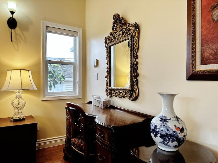 Super Cosy 8Bed & 6Bath In Vancouver Heart Near To Airport And Downtown Extérieur photo
