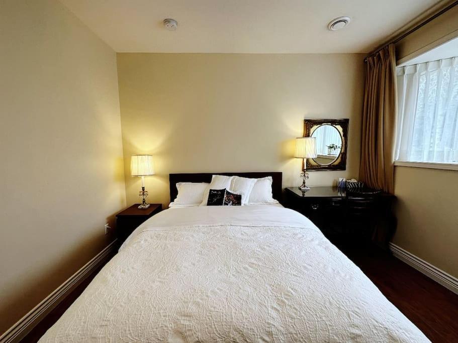 Super Cosy 8Bed & 6Bath In Vancouver Heart Near To Airport And Downtown Extérieur photo